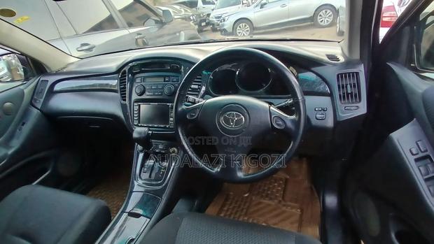 Toyota Kluger 2007 Black