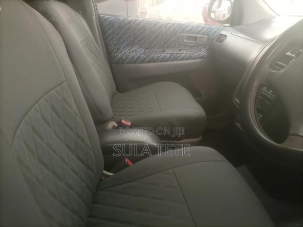 Toyota Ipsum 1999 Blue