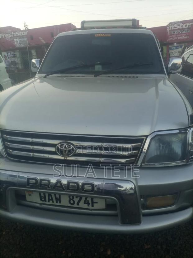 Toyota Land Cruiser Prado 1999 Silver