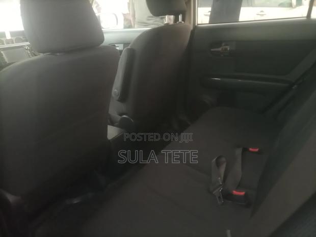 Toyota Corolla Rumion 2009 White