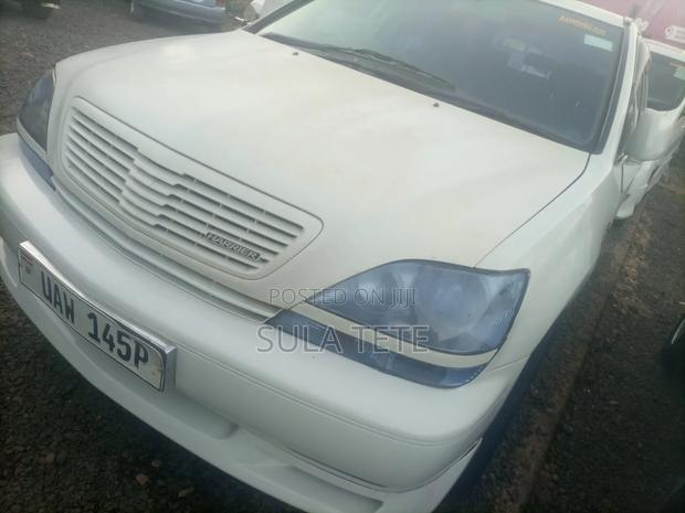 Toyota Harrier 2000 Silver