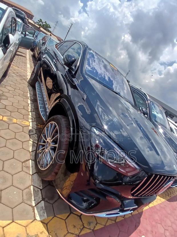 Mercedes-Benz GLE-Class 2019 Black
