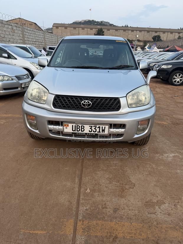 Toyota RAV4 1.8 2005 Silver