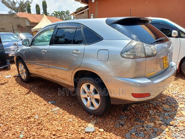 Toyota Harrier 2.4 2008 Gray