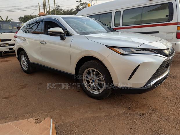 Toyota Harrier 2021 Pearl