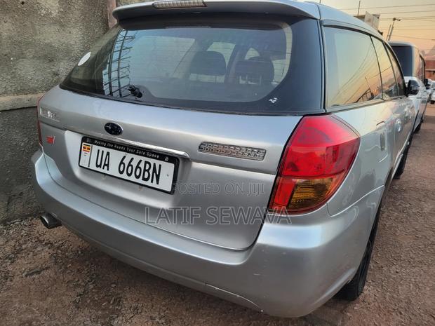 Subaru Legacy 2.0 R 2006 Silver