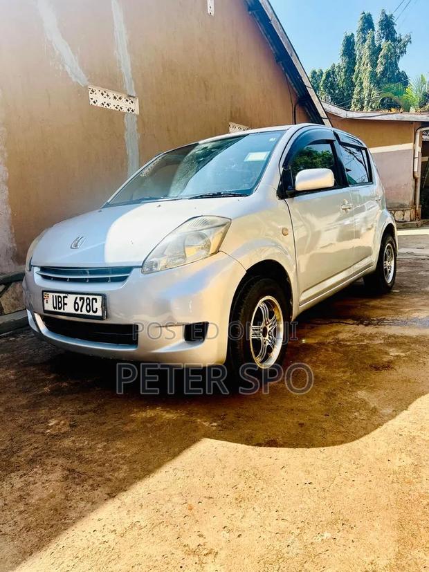 Toyota Passo 2008 Silver