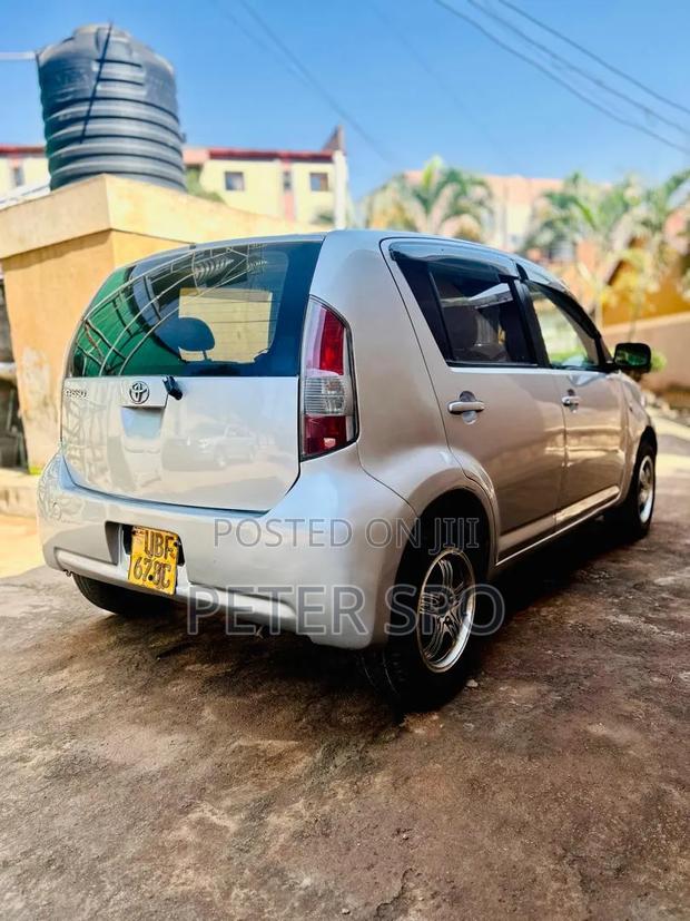 Toyota Passo 2008 Silver