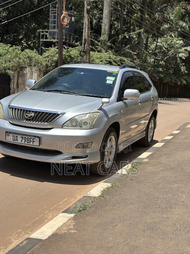 Toyota Harrier 2010 Gray