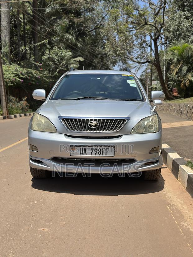 Toyota Harrier 2010 Gray