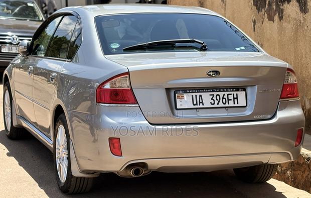 Subaru Legacy 2.0R 2009 Silver
