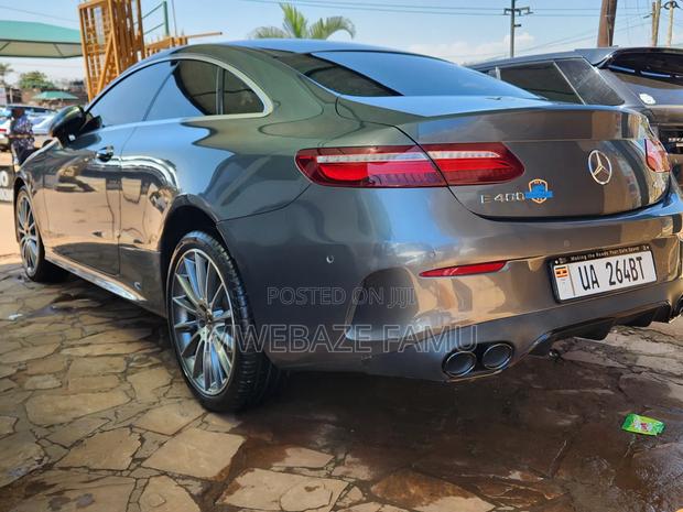 Mercedes-Benz E400 2017 Silver