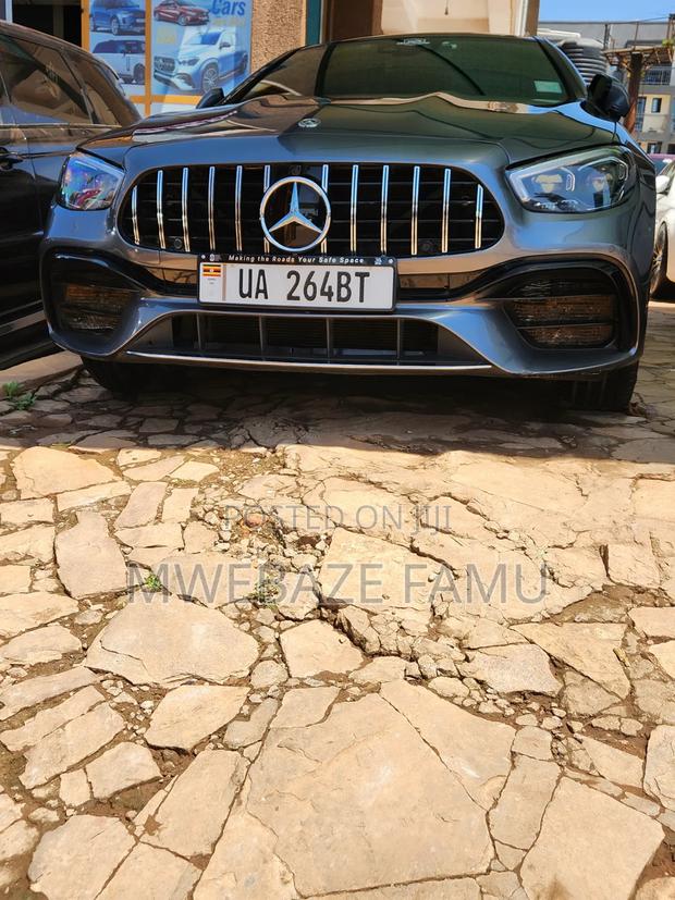 Mercedes-Benz E400 2017 Silver