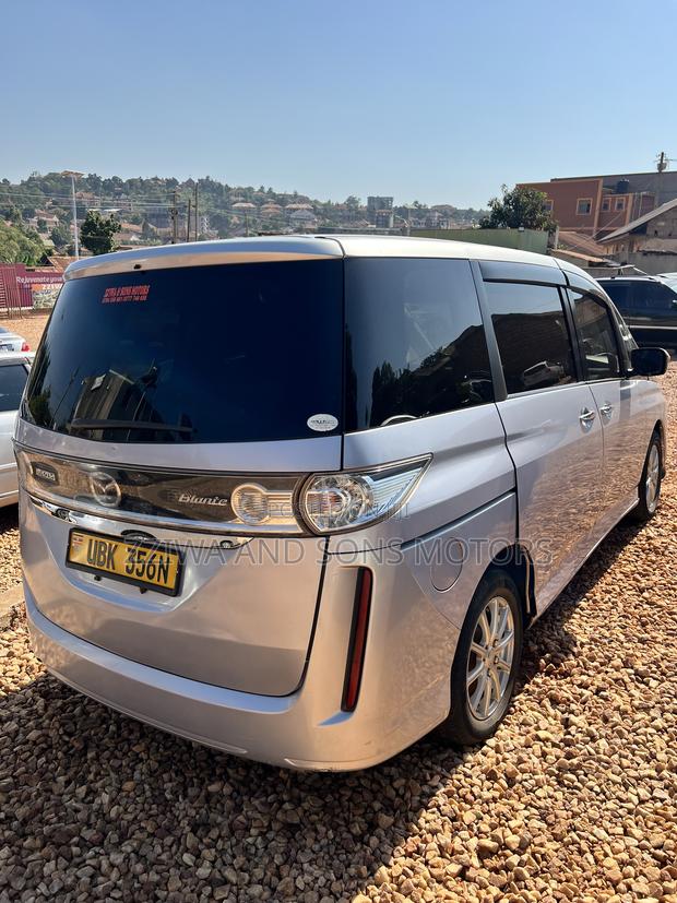 Mazda Biante 2009 Silver