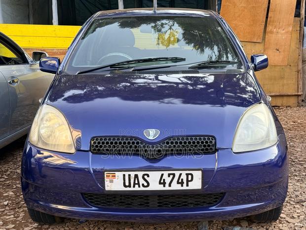 Toyota Vitz 1999 Blue