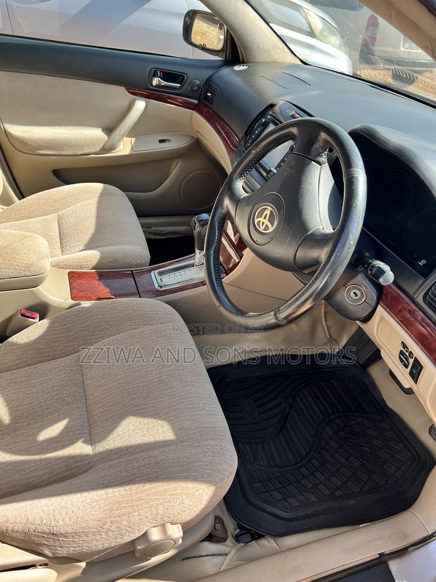 Toyota Premio 1.5 FWD 2005 Silver