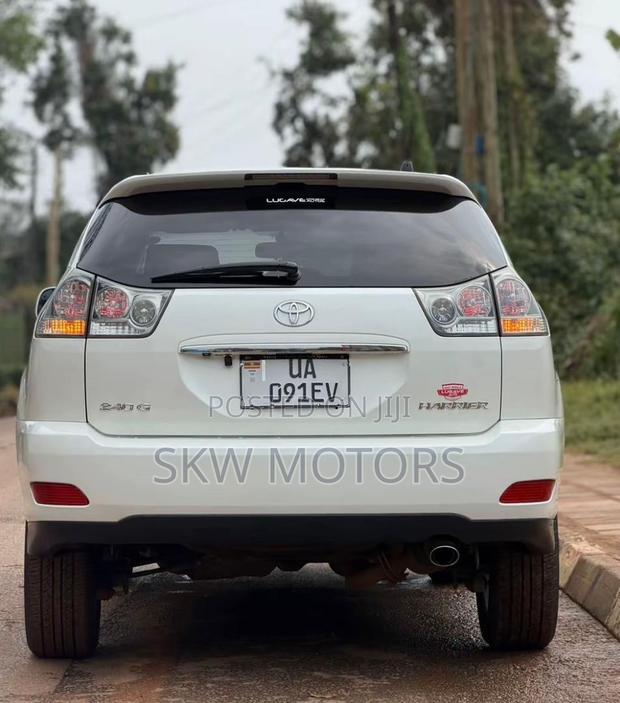 Toyota Harrier 2012 White