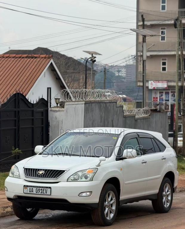 Toyota Harrier 2012 White