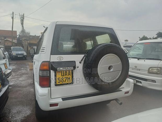 Toyota Land Cruiser Prado 3.0 D 1995 White