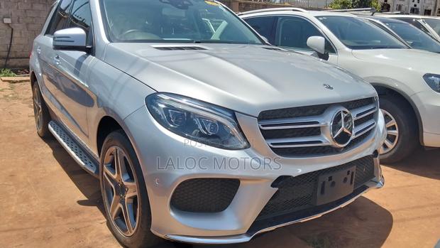 Mercedes-Benz GLE-Class 2017 Silver
