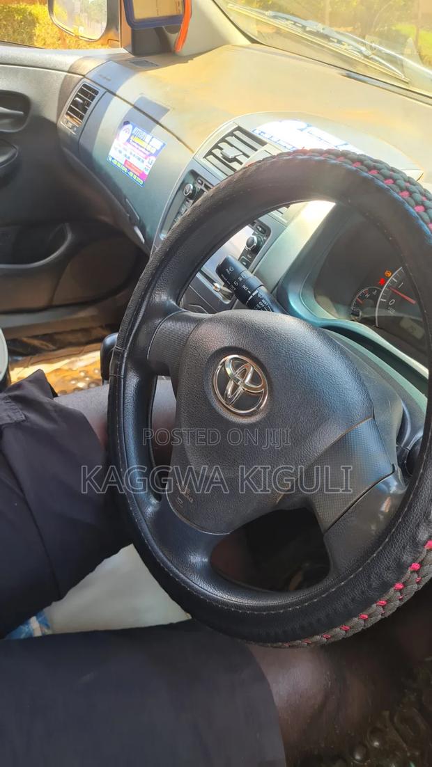 Toyota Corolla Fielder 2010 Silver