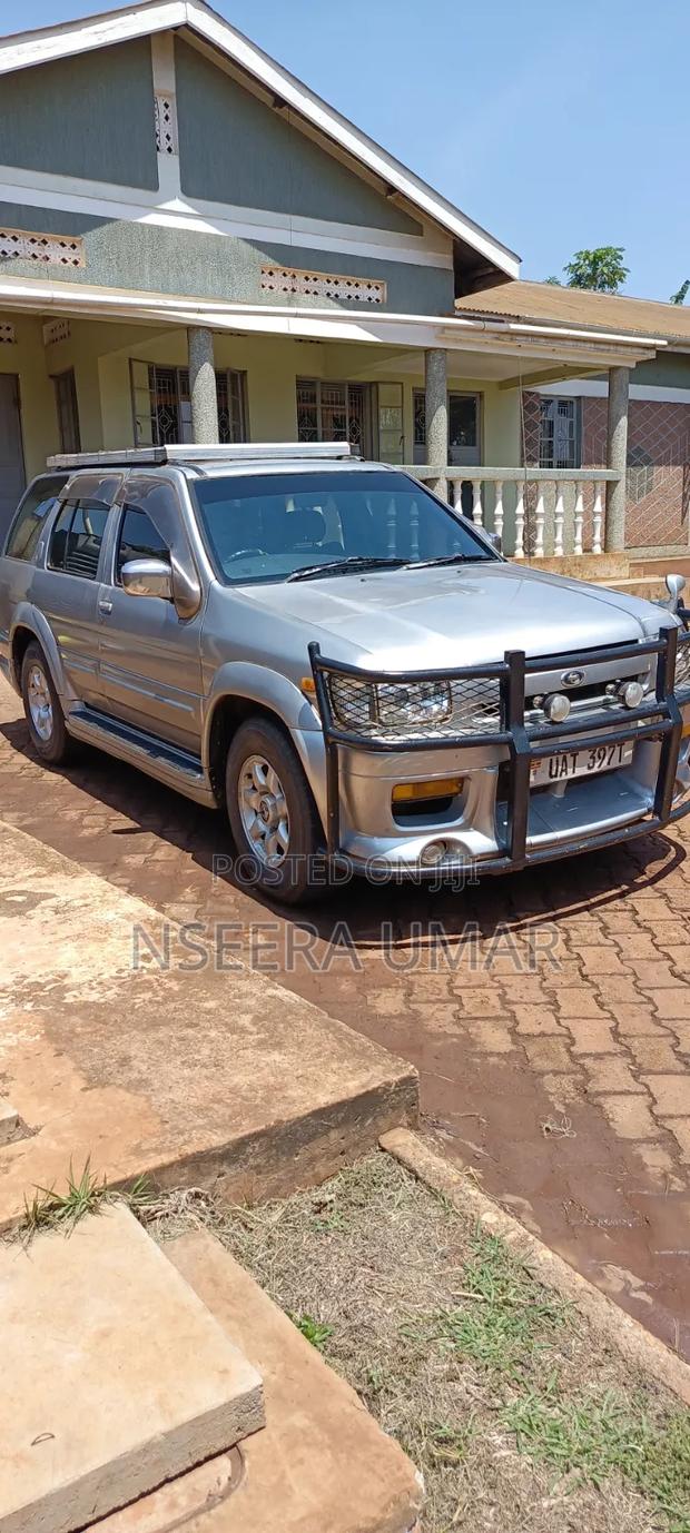 Nissan Terrano 1997 Silver