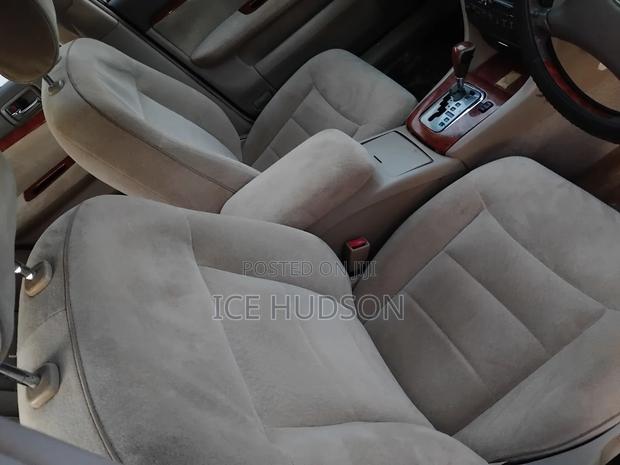 Toyota Mark II 2004 White