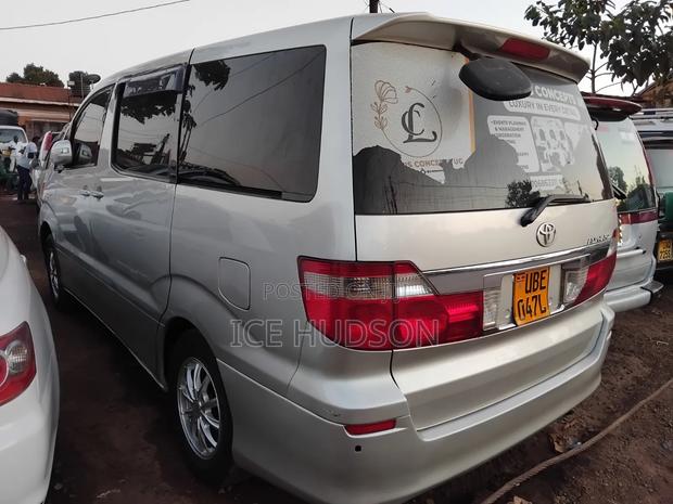 Toyota Alphard 2006 Ivory
