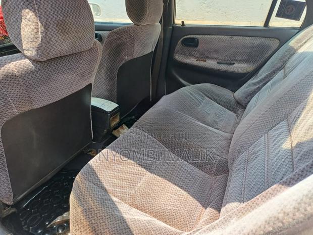 Toyota Corolla 1996 White