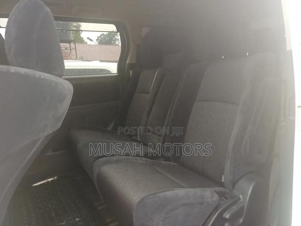 Toyota Alphard 2010 Pearl