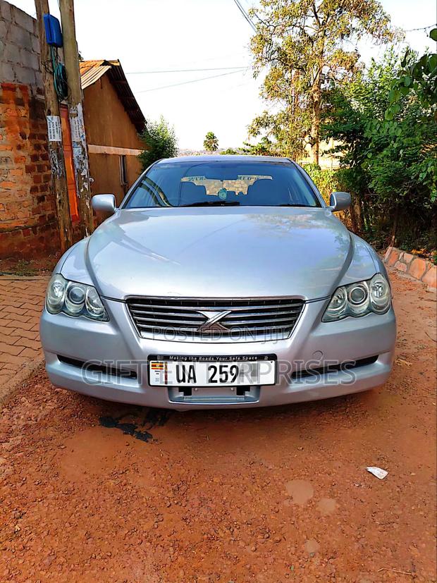 Toyota Mark X 2006 Silver