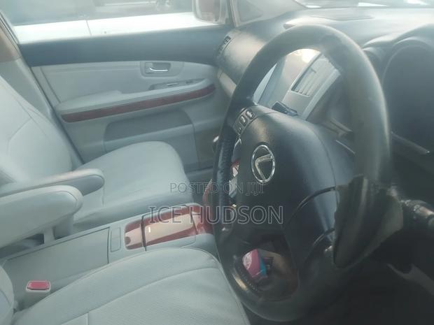 Toyota Harrier 2006 Silver