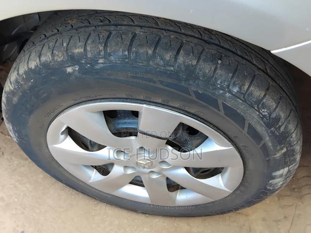 Toyota Ipsum 240i Limited 4WD 2002 Silver