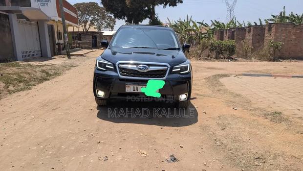 Subaru Forester 2015 Black