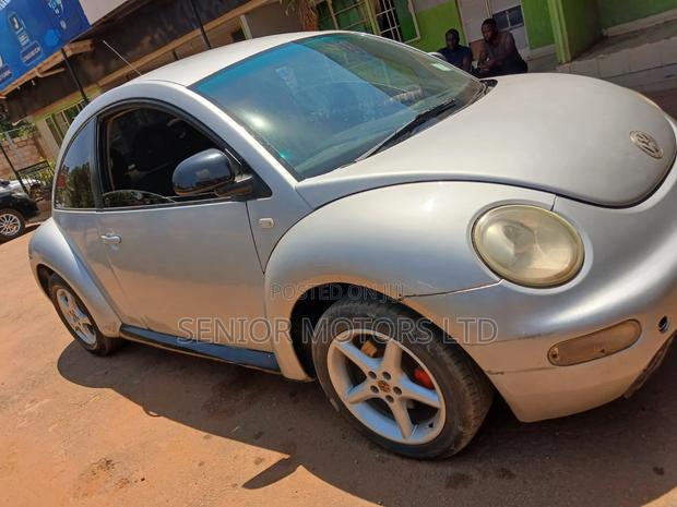 Volkswagen Beetle 2004 Silver