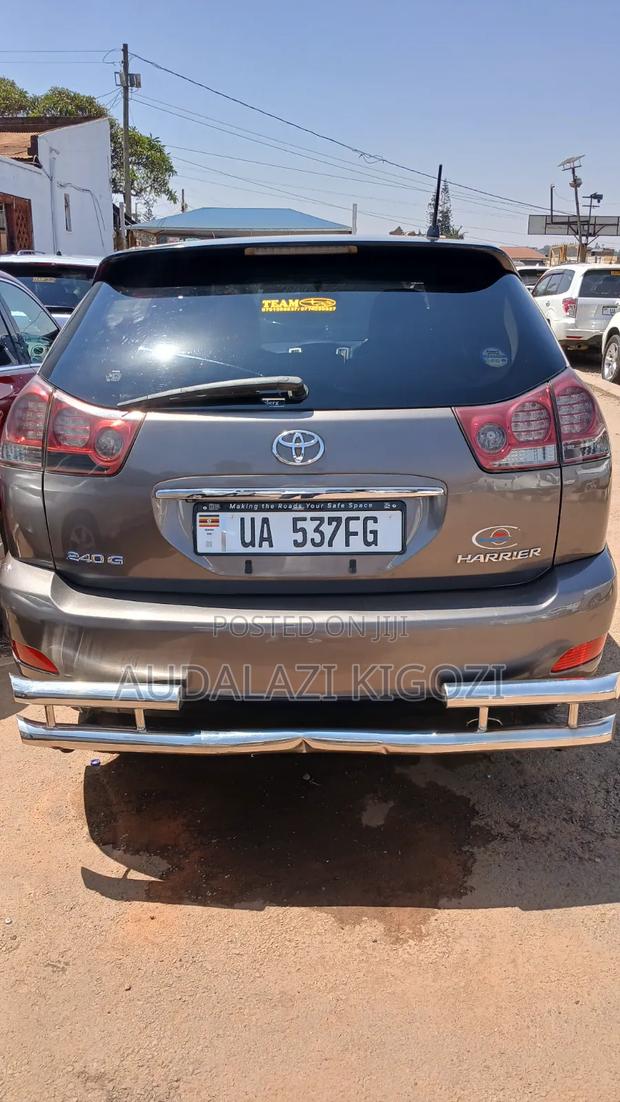 Toyota Harrier 2008 Gray