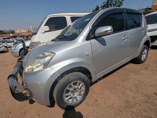 Toyota Passo 2008 Green