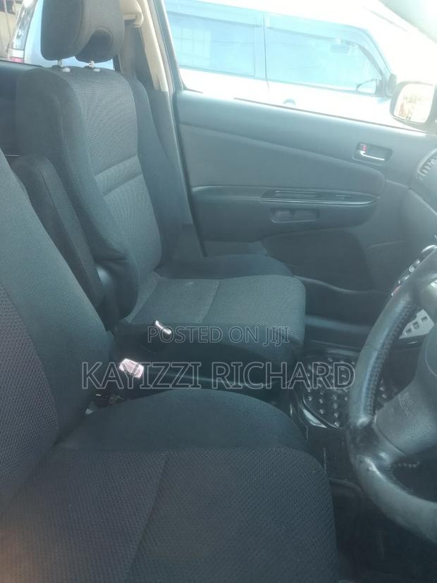 Toyota Wish 2004 White