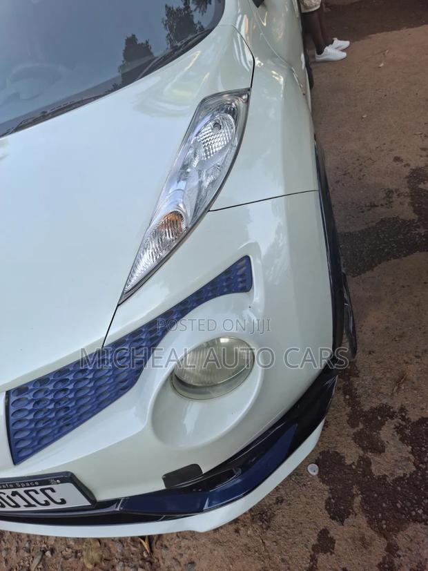 Nissan Juke 2011 White