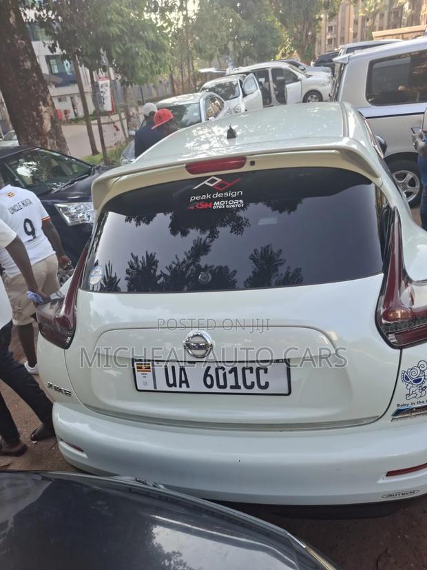 Nissan Juke 2011 White