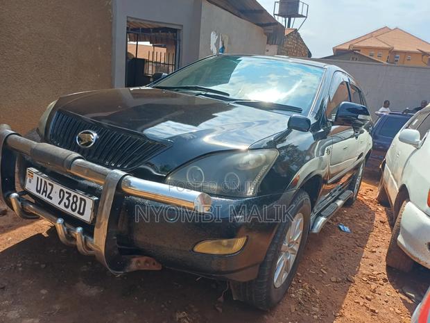 Toyota Harrier 2.4 2006 Black