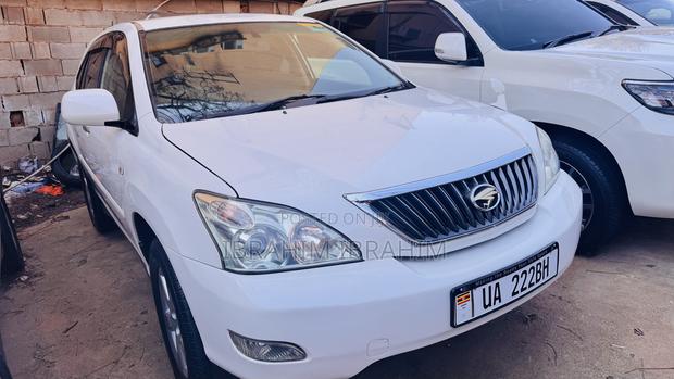 Toyota Harrier 2010 White