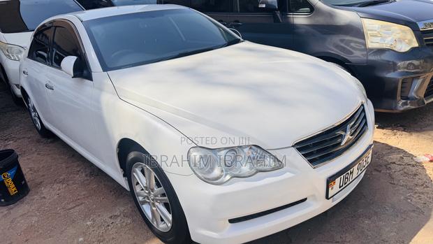 Toyota Mark X 2010 White