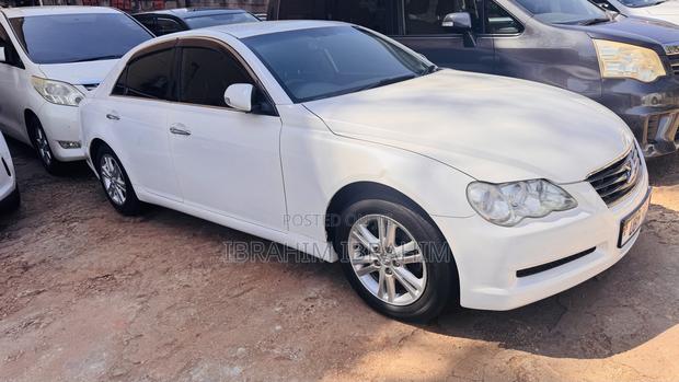Toyota Mark X 2010 White