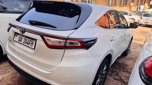 Toyota Harrier 2017 White