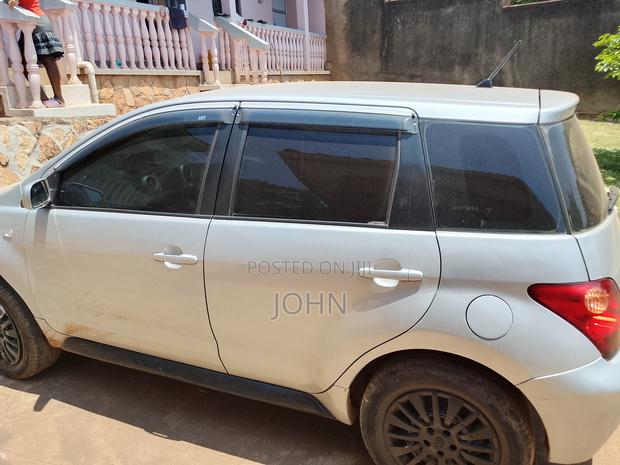 Toyota IST 2002 Gray