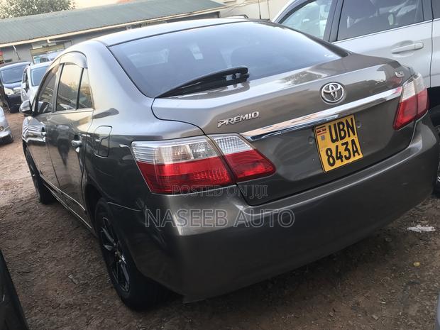 Toyota Premio 2010 Gray