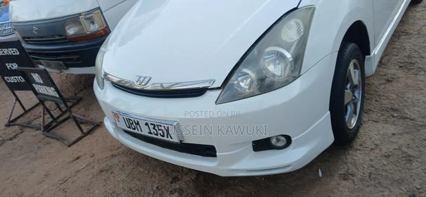 Toyota Wish 2009 White