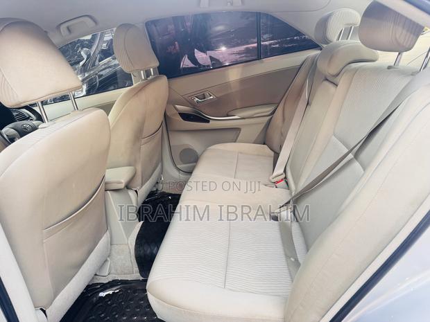 Toyota IST 2010 White