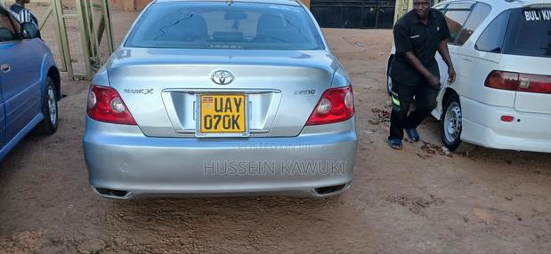 Toyota Mark X 2005 Silver